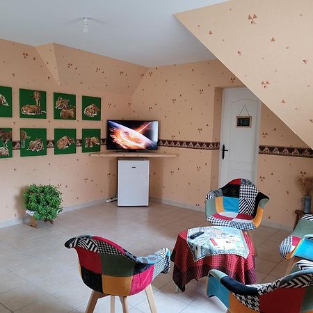 Osy Normandy Bed & Breakfast Russy ภายนอก รูปภาพ