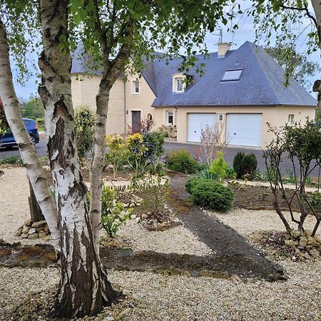 Osy Normandy Bed & Breakfast Russy ภายนอก รูปภาพ